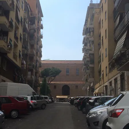 Camilla Pigneto Apartment